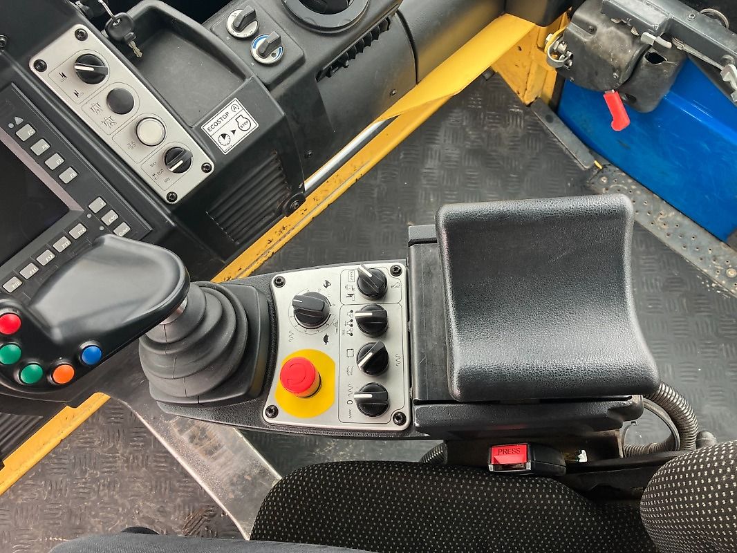 BOMAG BW 174 AP-4-48914187